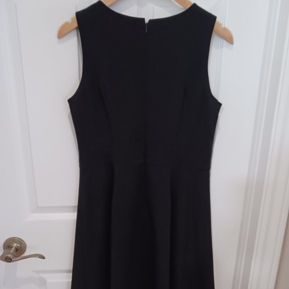 Banana Republic Little Black Dress Size 6 - Picture 4 of 4